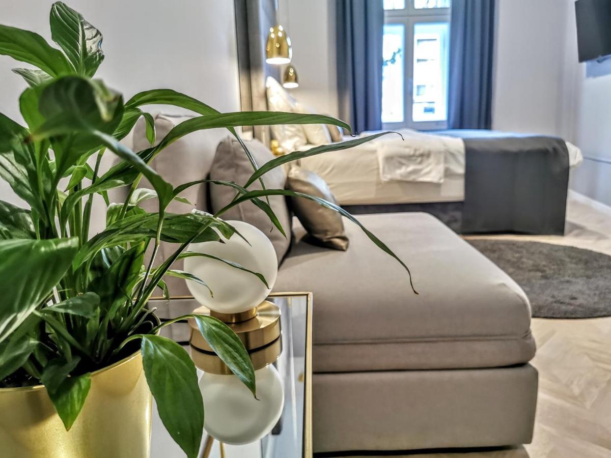 Mint Boutique Studio Apartments Zagreb Exteriör bild