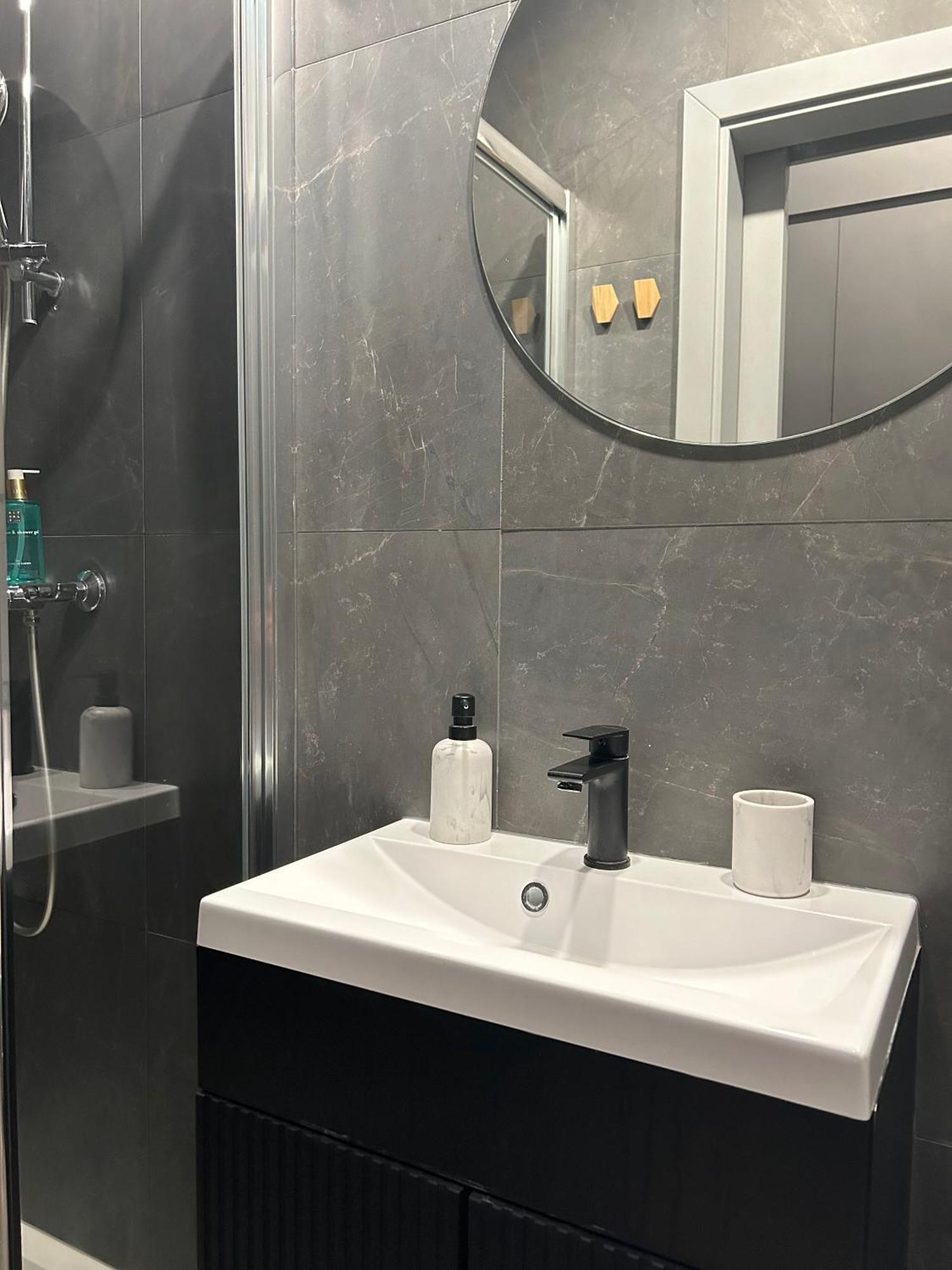 Mint Boutique Studio Apartments Zagreb Exteriör bild